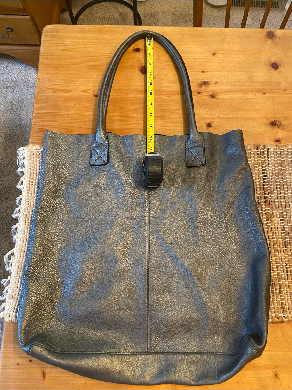 Lightweight Gray Leather Tote Bag - EUC 💜